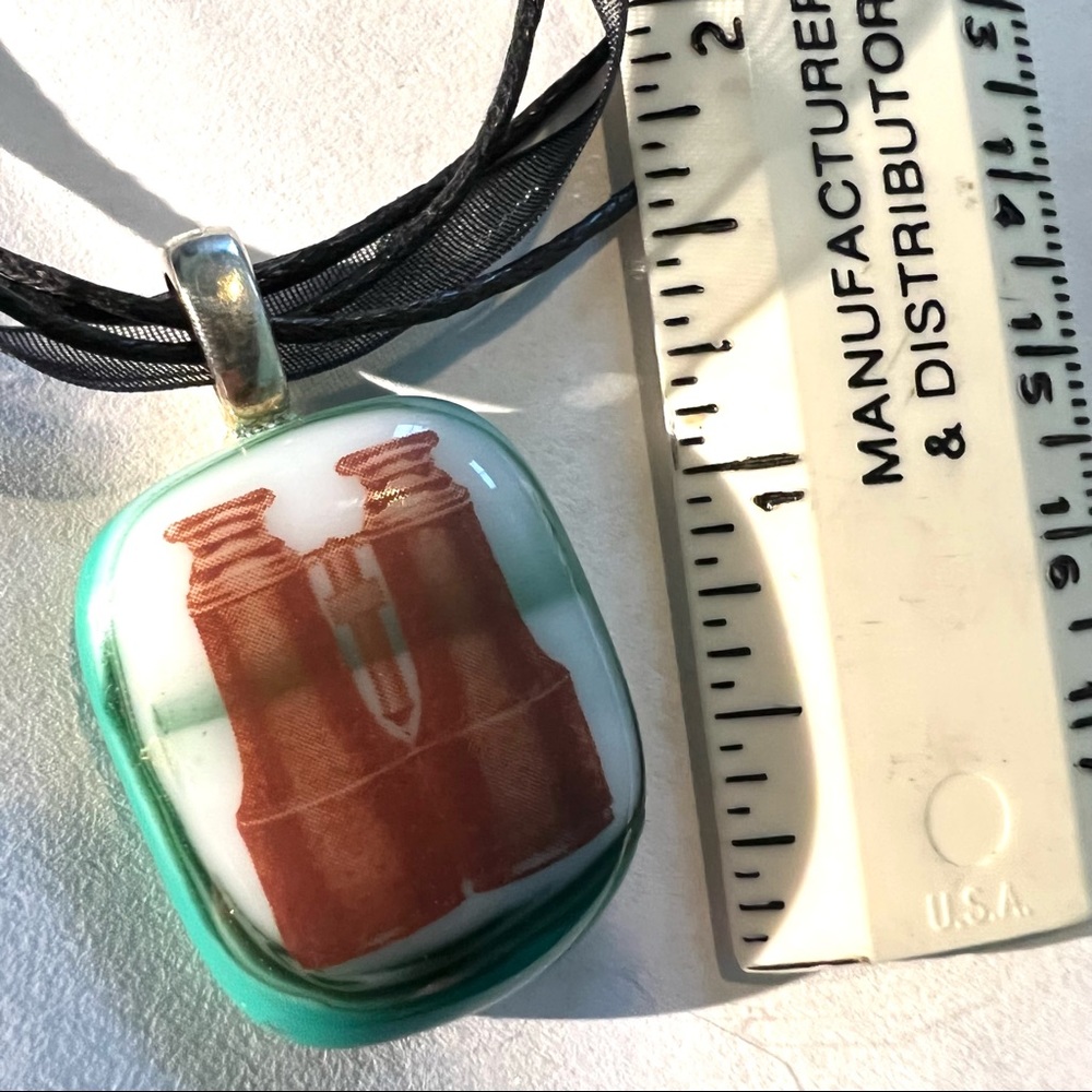 Binoculars OOAK Necklace Vintage style Art Glass Pendant - Picture 3 of 3